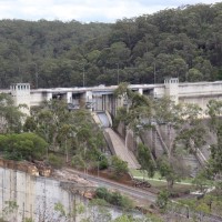 Council reaffirms opposition to raising the Warragamba Dam wall as NSW government invites comment on reports 
